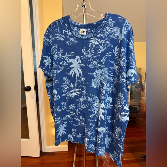 Free People Tops - Free People Blue Tropical Print Short Sleeve Tee Size Small
